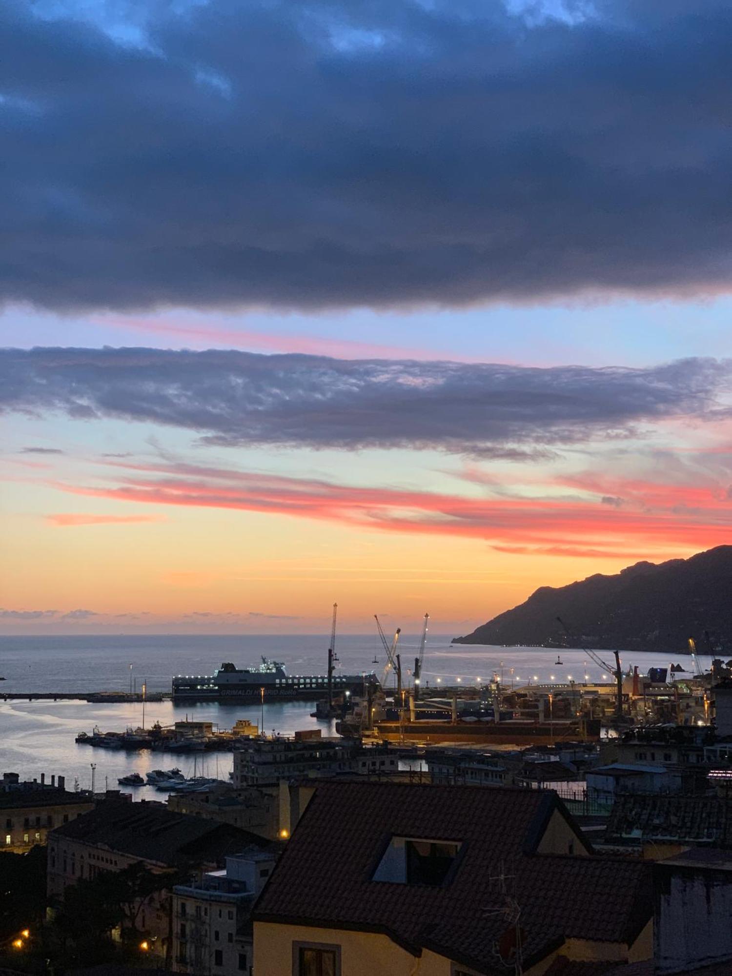 Residenza D'Artista Al Conservatorio Salerno Exteriör bild
